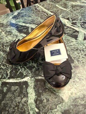 Janie and Jack Black Patent Leather Bow Flats Girls Size 10 NWT Classic Dress